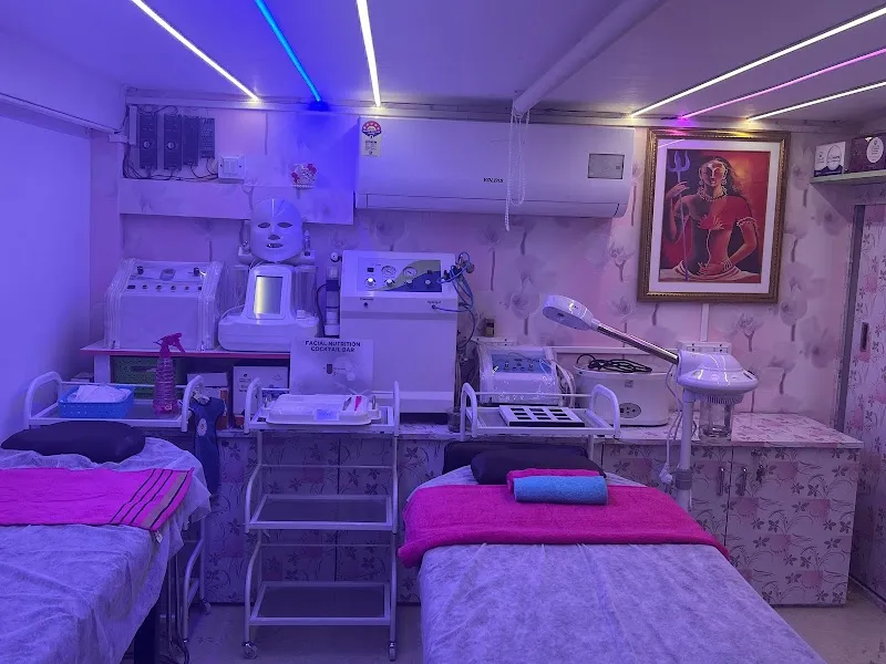 YOUNG LOOK BEAUTY SALON