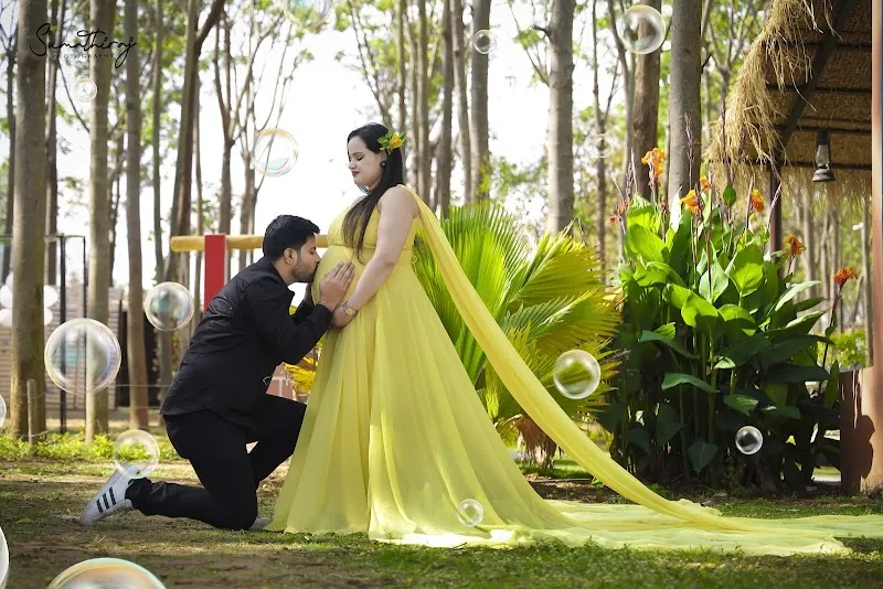 R P Studios Maternity photography Bangalore