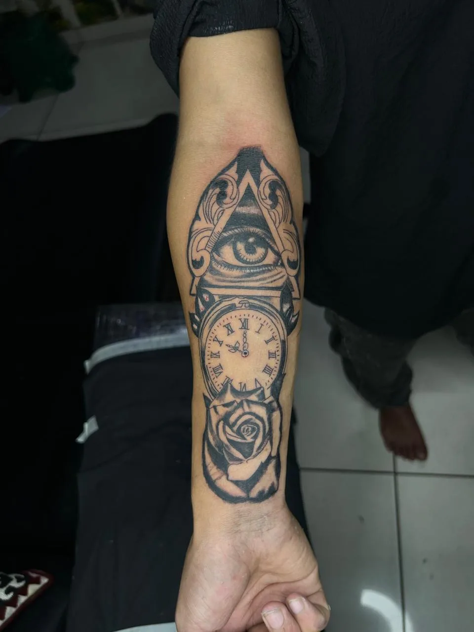 DARKNESS THE TATTOO STUDIO