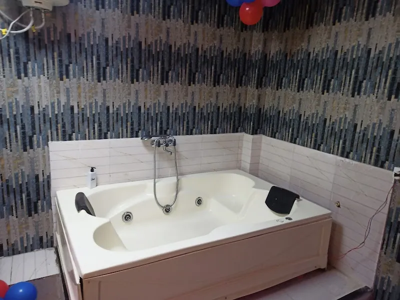 The Meraki Luxury Spa Ramesh Nagar