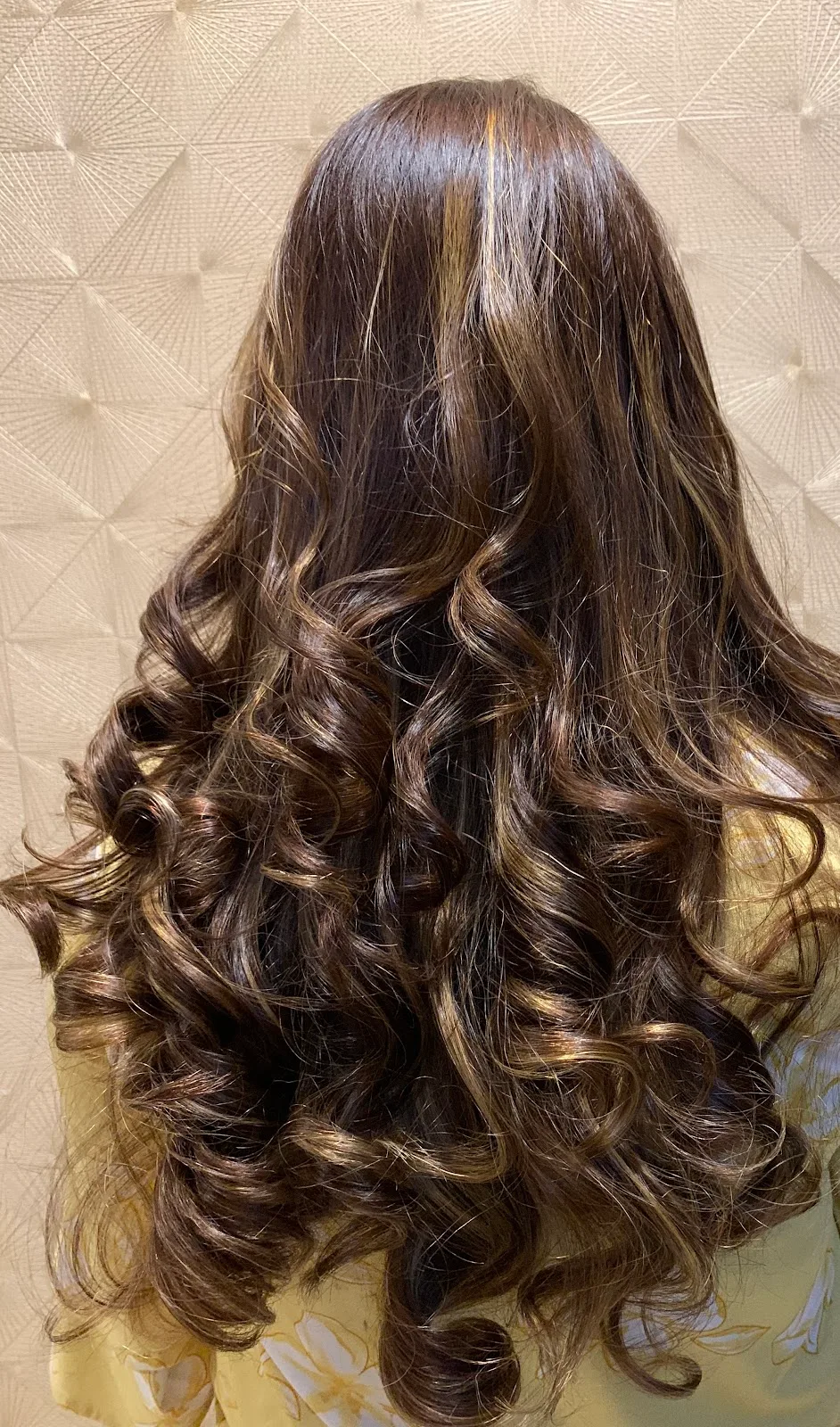 THE HAIR PALACE SALON
