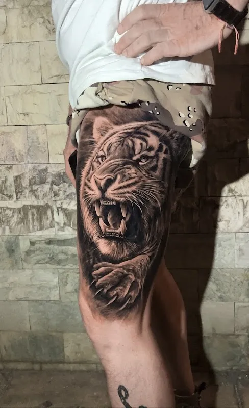 LA FRATRIE TATTOO