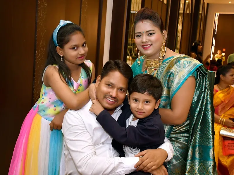 S Raju Digital Photo Studio