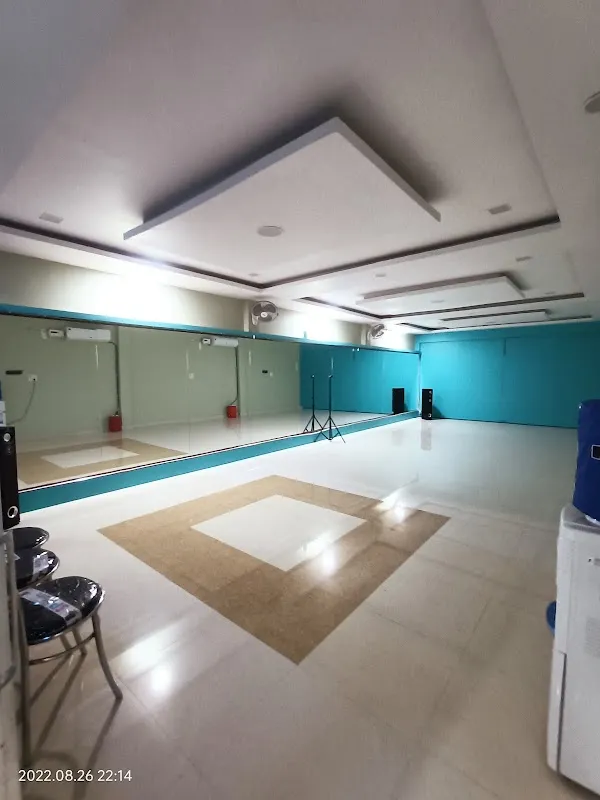 Expressions Dance Academy