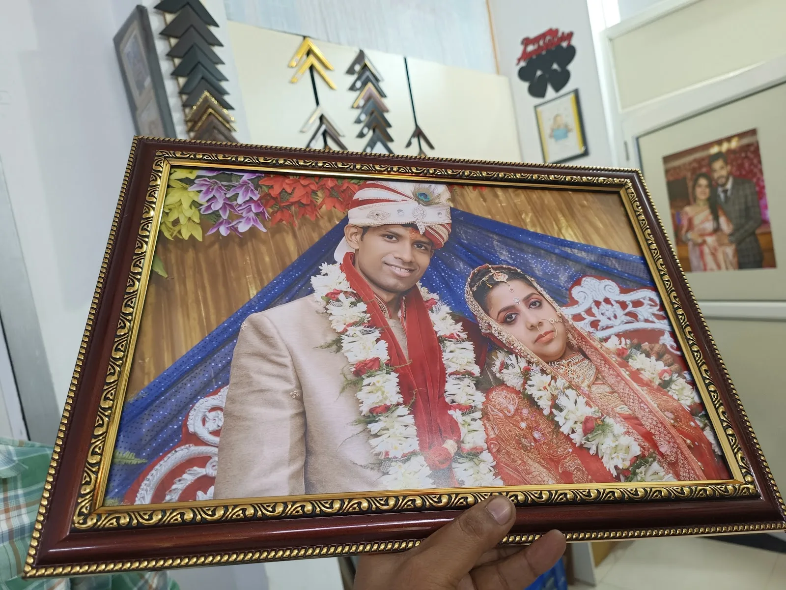Anjali's Photo Studio & Colour Lab