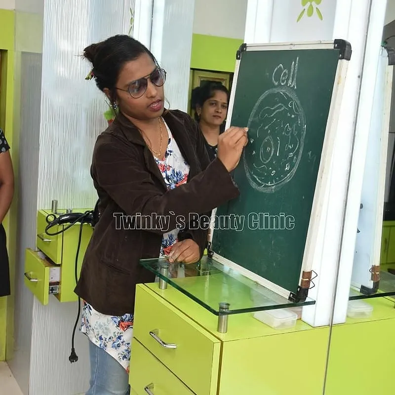 Twinky's - HAIR | BEAUTY | SKIN (Beauty Parlour)