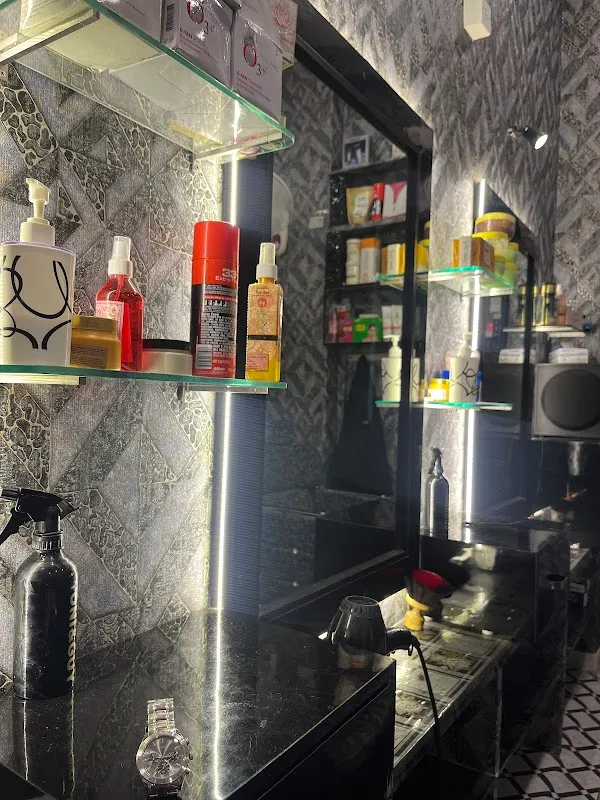 Looks like unisex salon