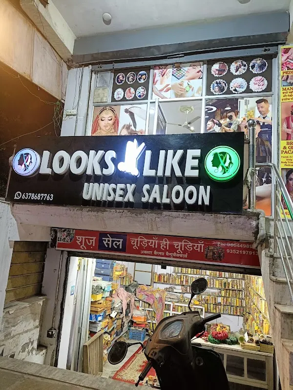 Looks like unisex salon