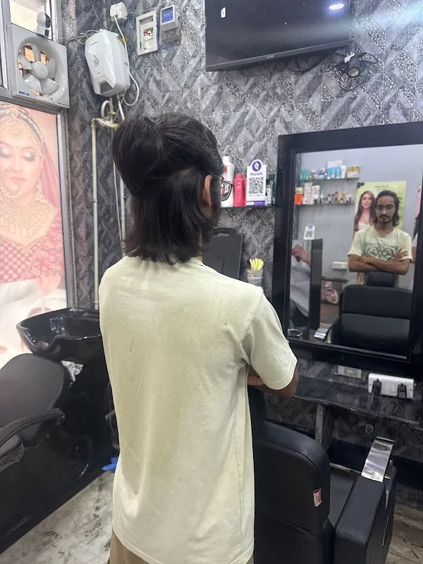 Looks like unisex salon