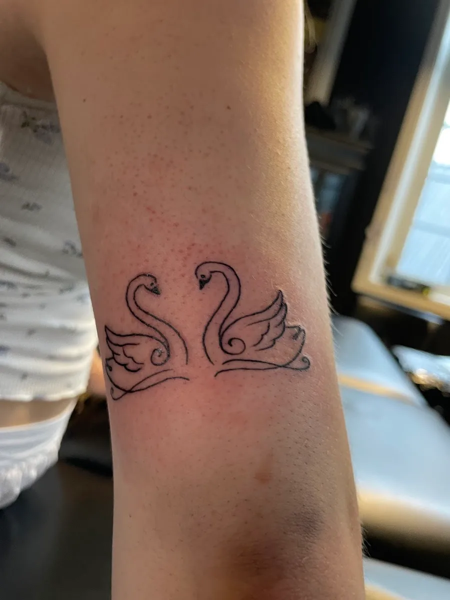 Blekk Tattoo & Piercing Studio