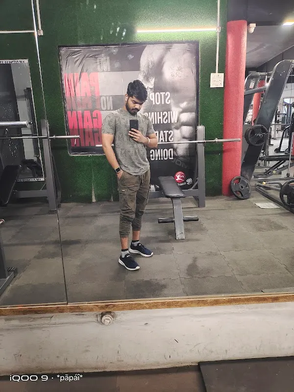 YM FITNESS STUDIO