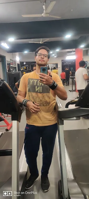 YM FITNESS STUDIO