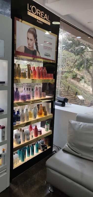 Naturals Salon & Spa