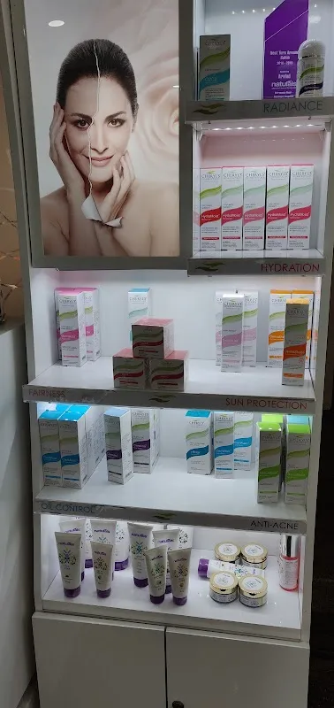 Naturals Salon & Spa