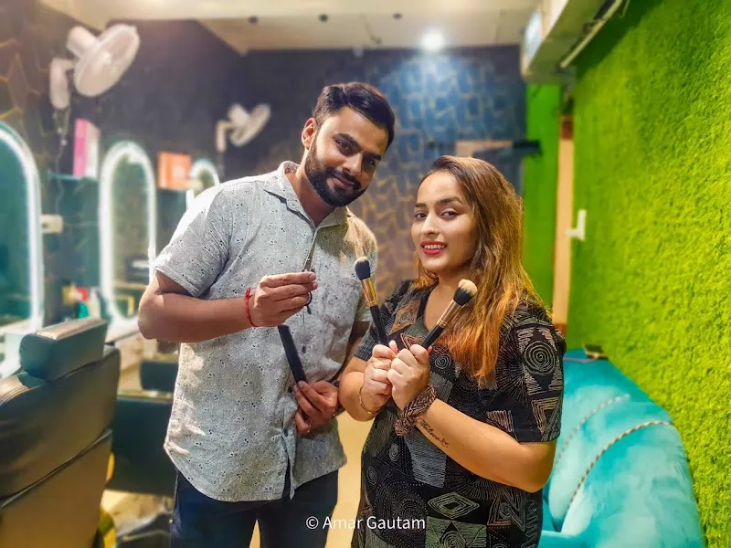 King & queen unisex salon