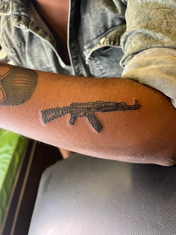 ZIRCON TATTOOS & MENS BOUTIQUE