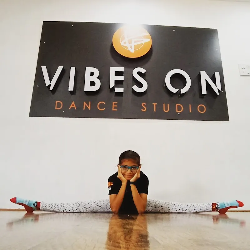 VIBES ON DANCE STUDIO