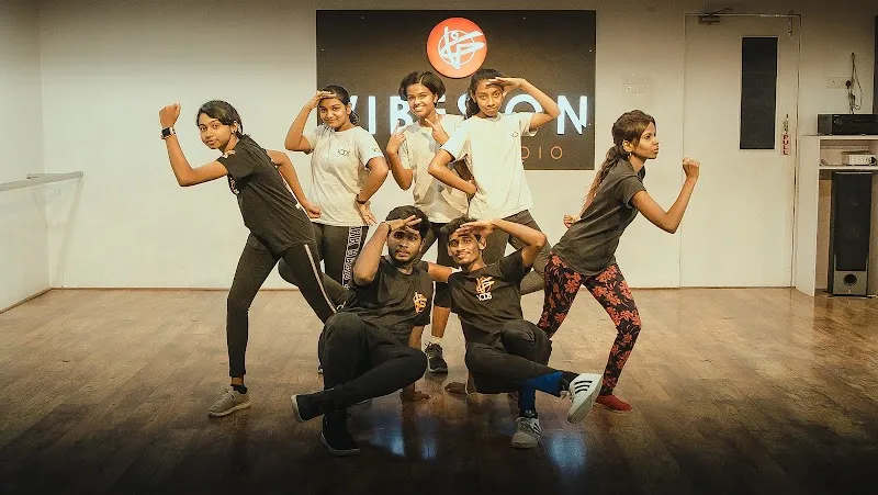 VIBES ON DANCE STUDIO