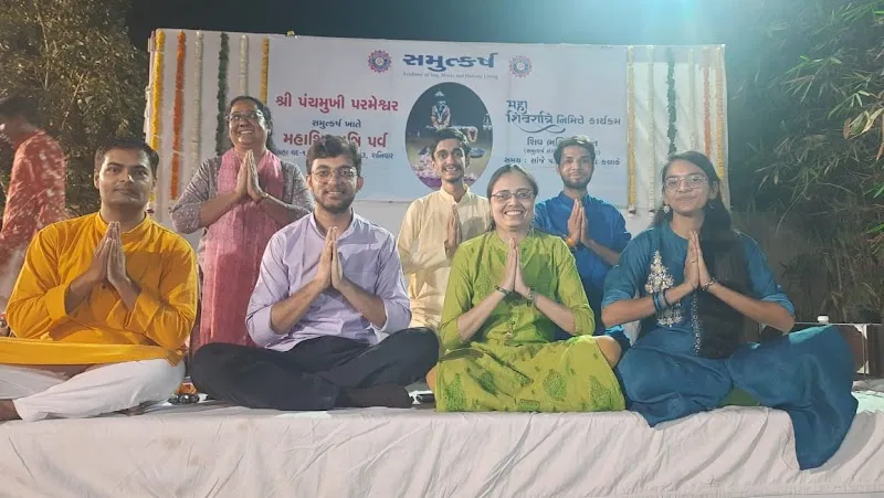 R Kalakar Music Factory