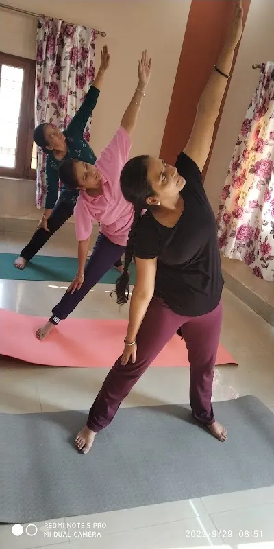 SINGH YOGA CLASSES