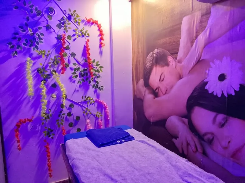 Amantra Body Massage and Spa