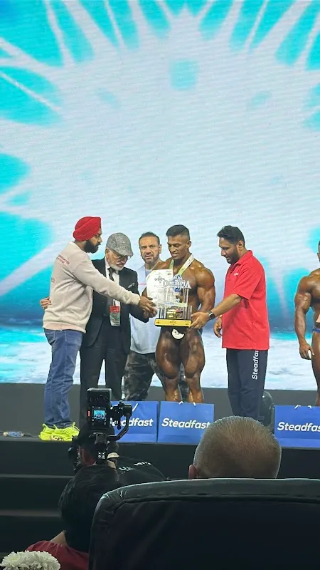 MEET FITNESS SANT GARH