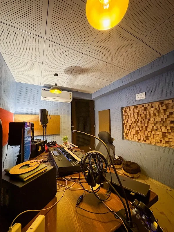 Real goat records (music studio)