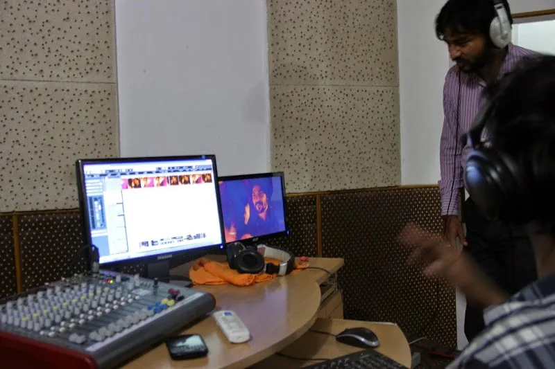Swaranjali Studio Lucknow (Music Video Production)