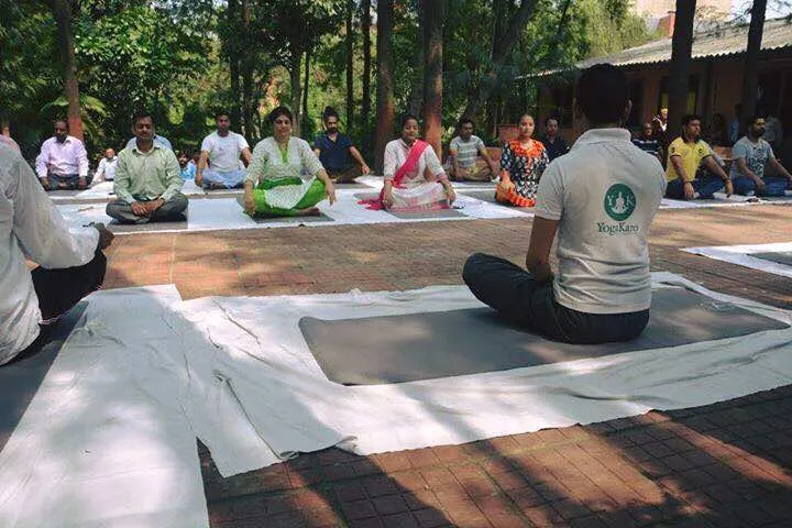 YogaKaro