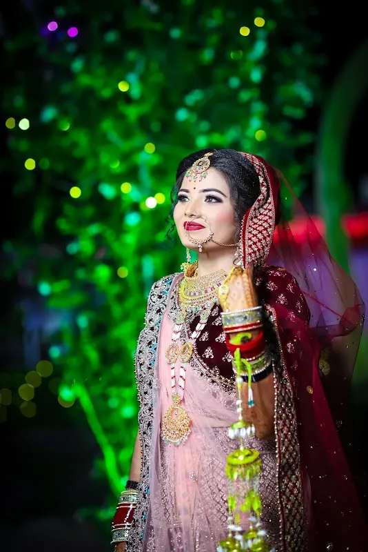 Bundela Production House | Photographer in Jhansi | Pre Wedding Shoot in Jhansi | Wedding Photographer in Jhansi