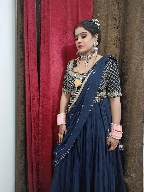 Bharti Taneja's ALPS Beauty Salon