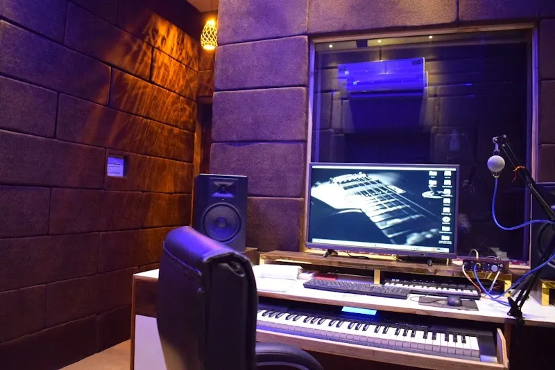 Vintage clef studio