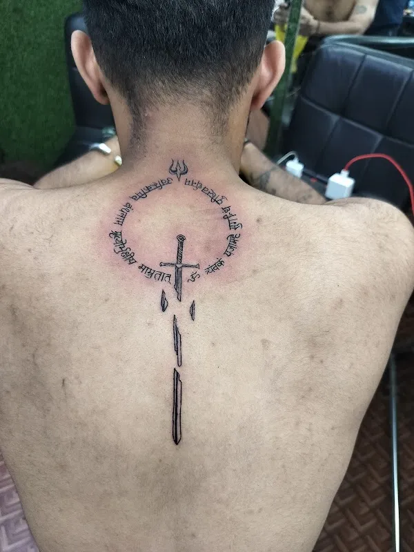 Jk tattoo & nails