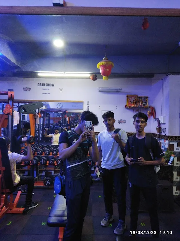 EMARSUN FAMILY GYM