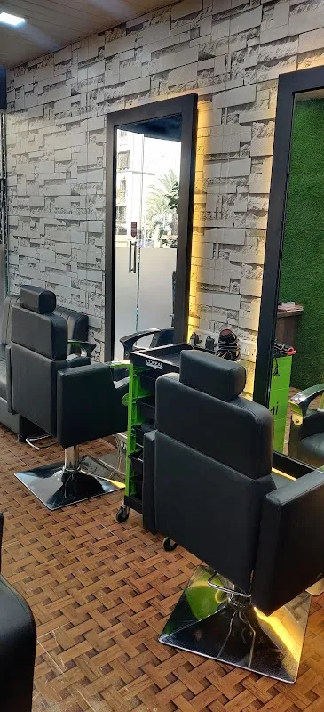 Nawazish Hair Studio Unisex Salon 2