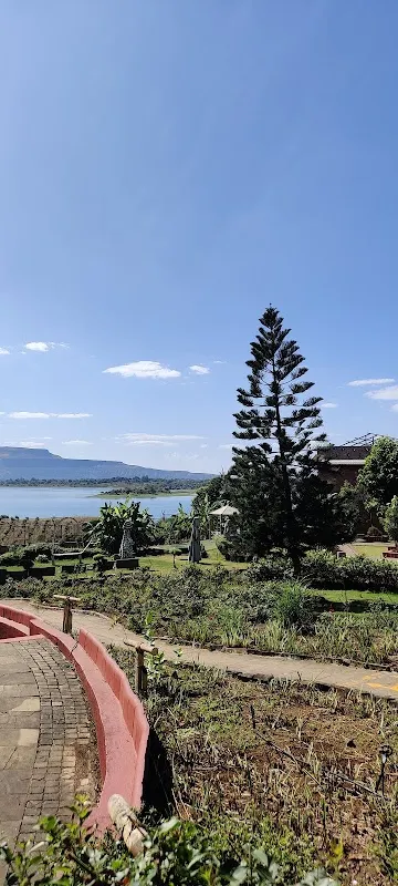 Nirvana Naturopathy and Retreat