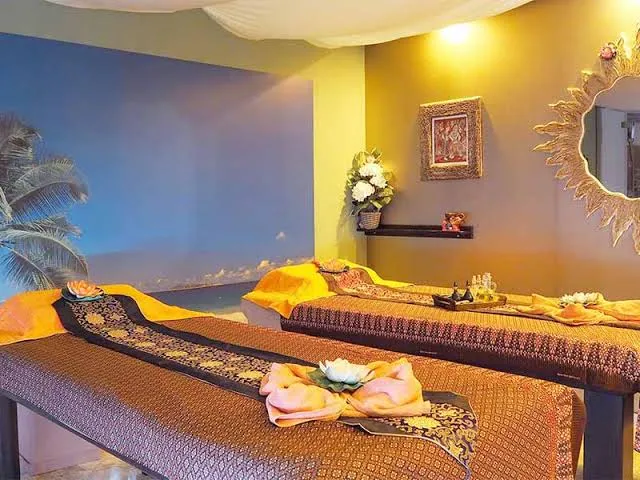 Rose Spa And Massage Service In Paharganj
