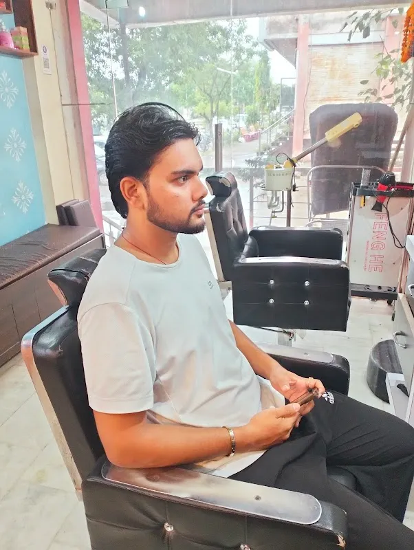 Galaxy Unisex Salon | Hair & Care