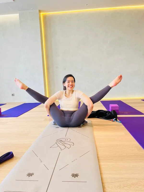 PREM YOG STUDIO
