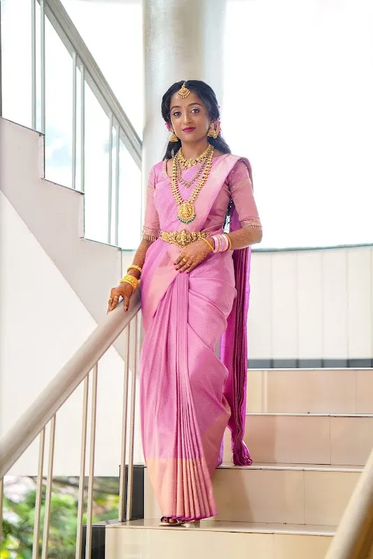 SRUTHI BRIDAL MAKE OVER STUDIO &LADIES KIDS SALOON