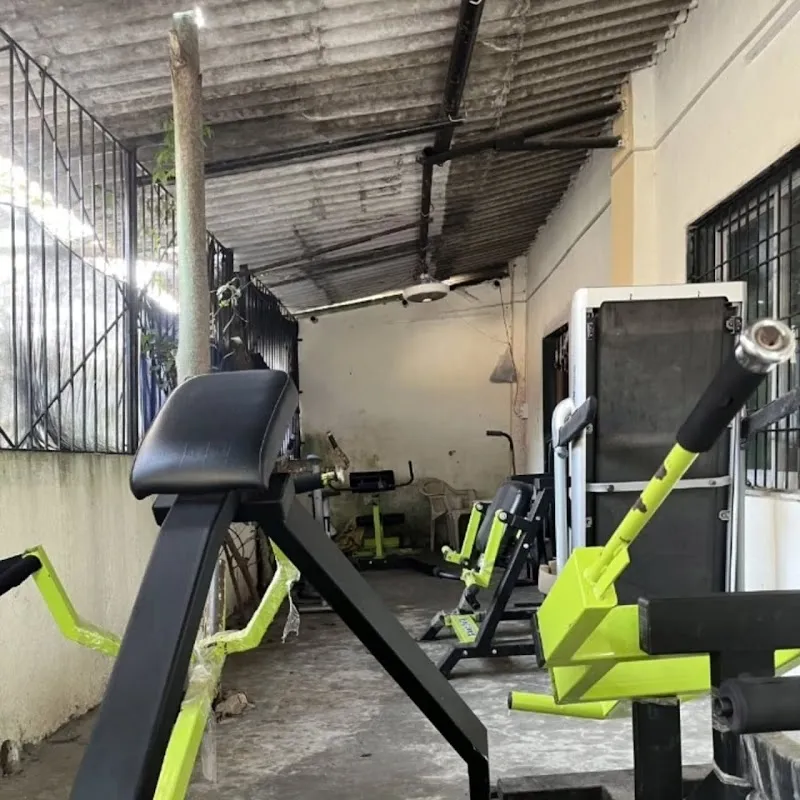 IRON FITNESS
