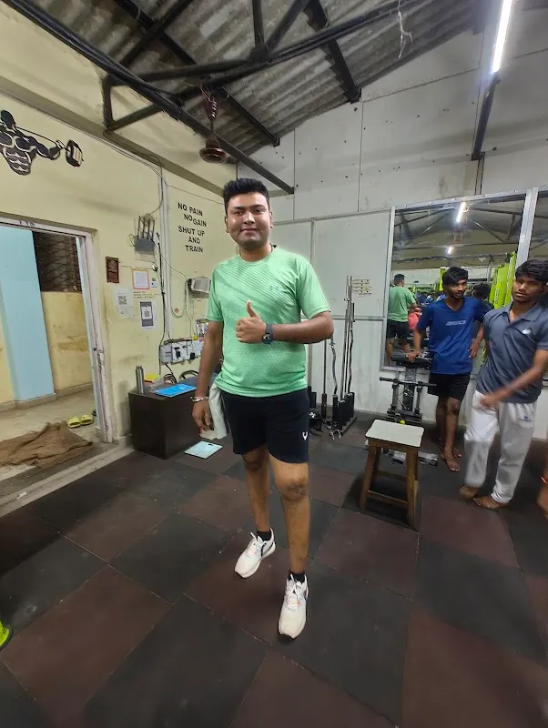 IRON FITNESS