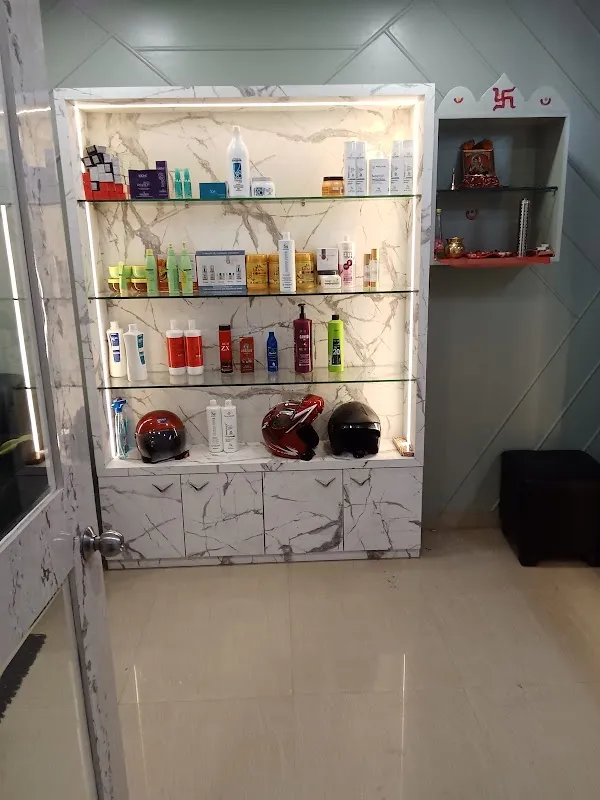 Star 11 Spa and Saloon