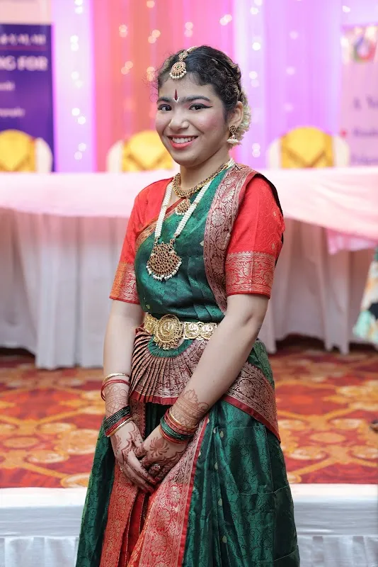Navin Surekha Photo Studio