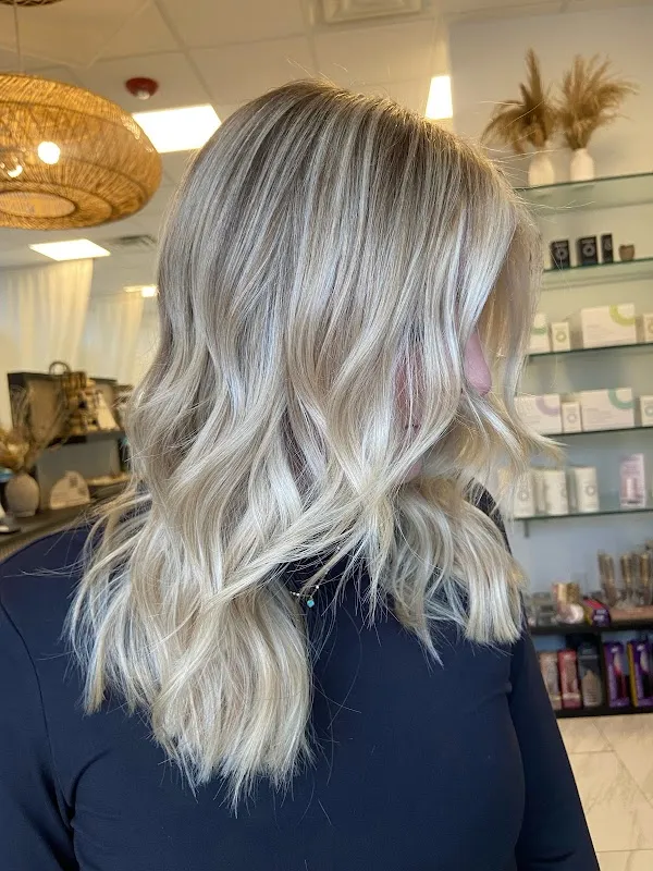 Prive Salon at Wayne