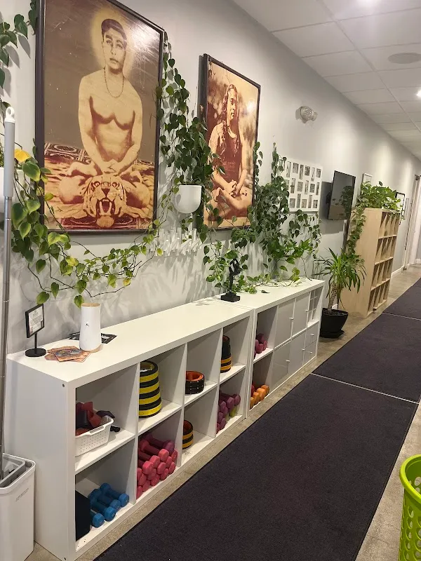 Prana Hot Yoga + Bodyworks