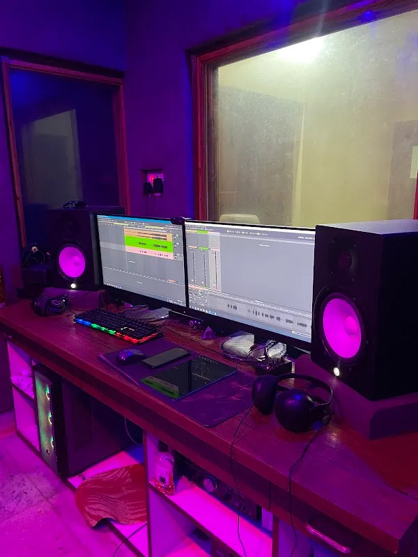 KINGSTUDIO - A Complete Media Production House