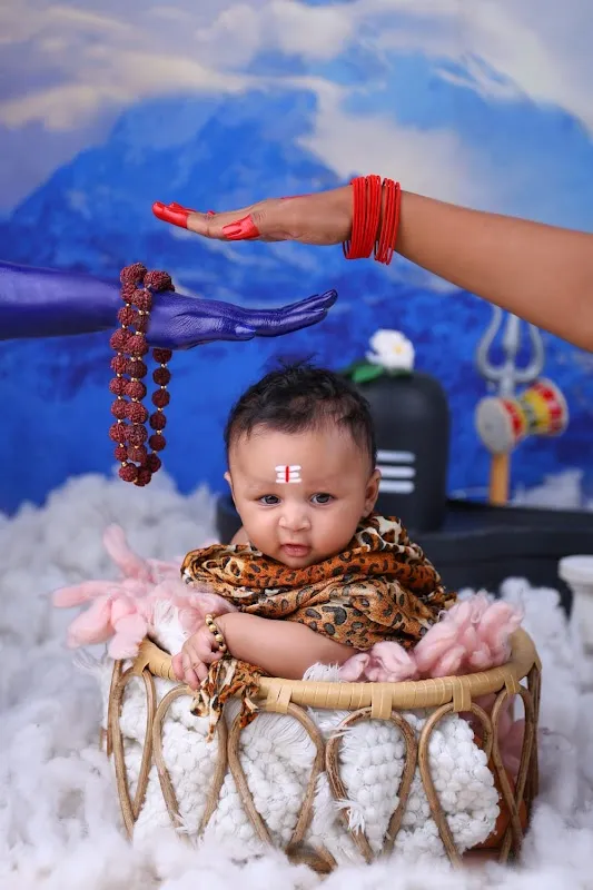 Hari om photo studio newborn kids & maternity parbhani