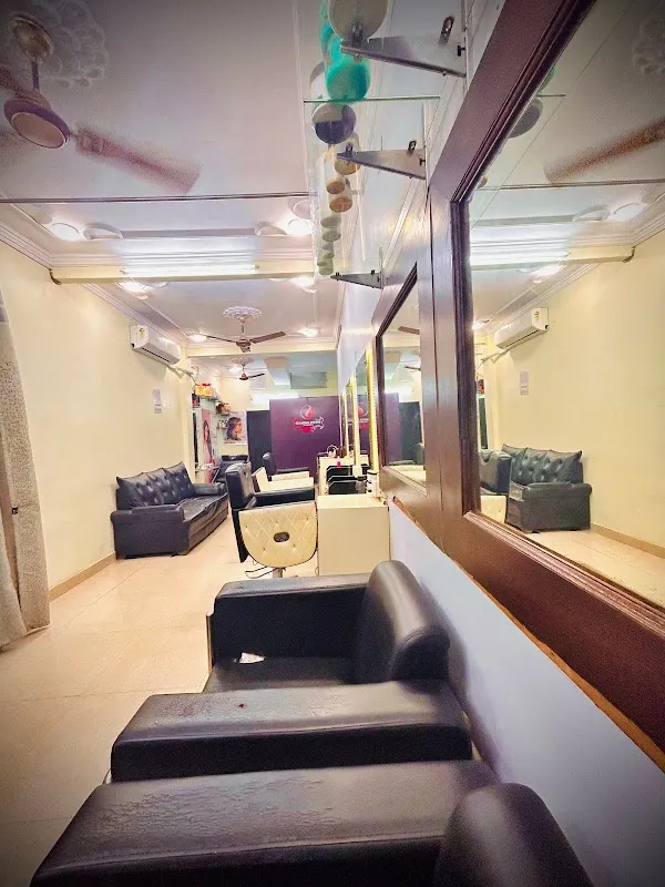 The Glamour studio