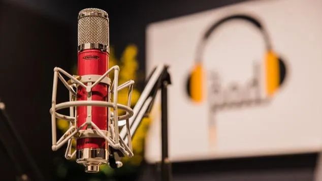 AZ Pod Studio